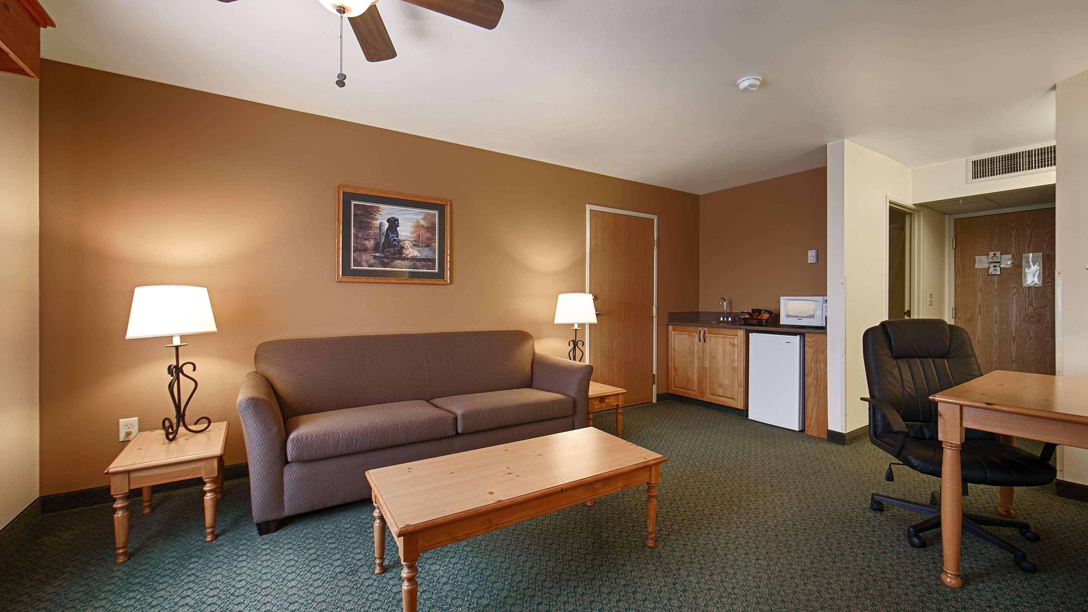 Best Western Yellowstone Crossing Laurel Ngoại thất bức ảnh