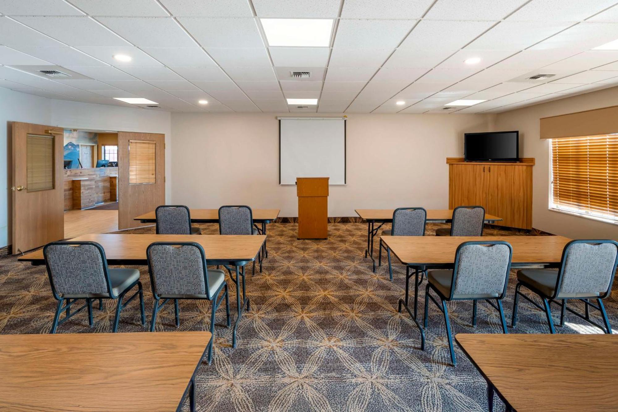 Best Western Yellowstone Crossing Laurel Ngoại thất bức ảnh