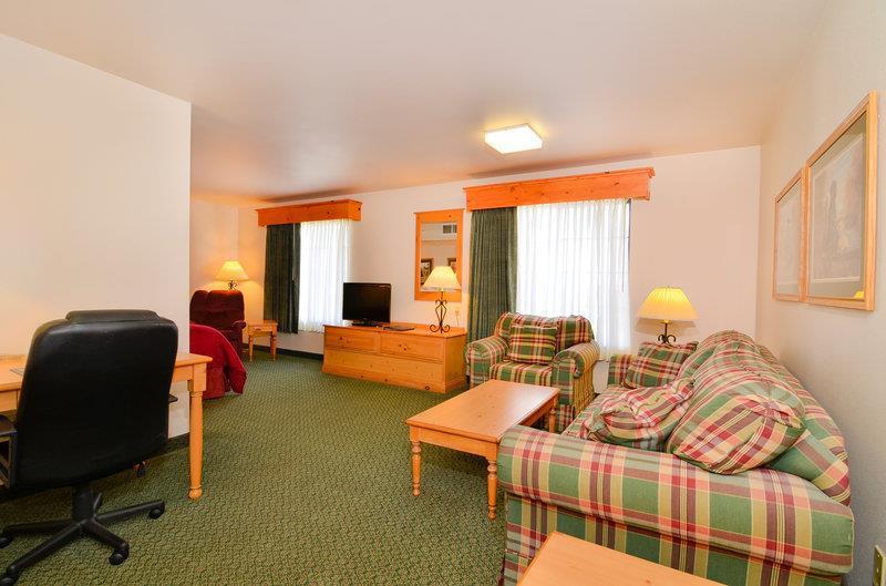 Best Western Yellowstone Crossing Laurel Phòng bức ảnh