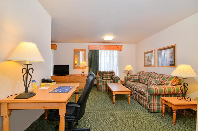 Best Western Yellowstone Crossing Laurel Phòng bức ảnh